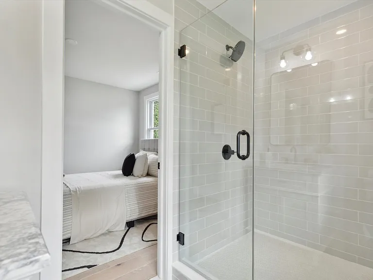 104 Furlong Ave — Photo 47