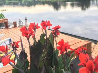 6 Shoreline Cv, Durham, NC 27703