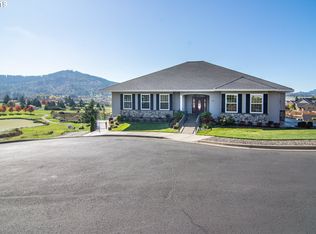 616 Arnie Ct, Sutherlin, OR 97479