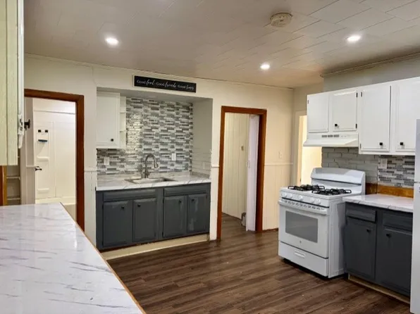 119 Madison St APT 1, Fitchburg, MA 01420