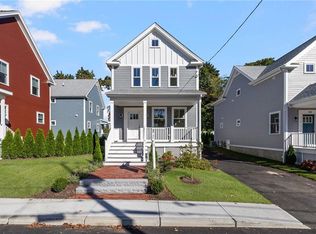 12 Duke St, East Greenwich, RI 02818
