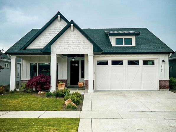 437 S Aspen Lakes Way, Star, ID 83669