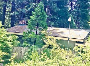 28619 Strawberry Ln, Cold Springs, CA 95335