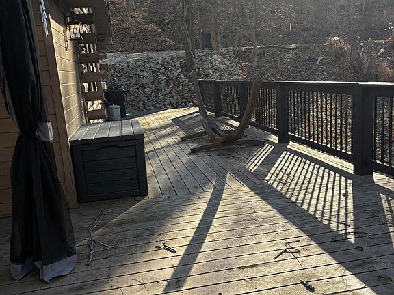4th image of 362 Tules Landing Ln