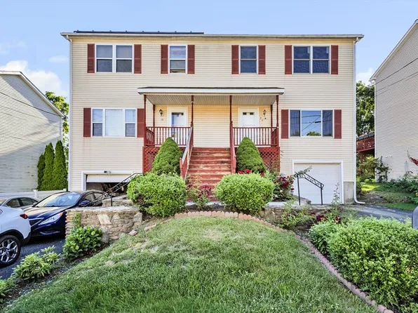 21 Arrowsic St, Worcester, MA 01606