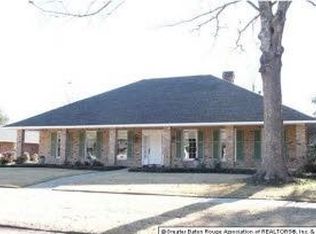 212 E Woodstone Ct, Baton Rouge, LA 70808