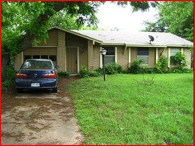 1st image of 218 Bellaire Dr