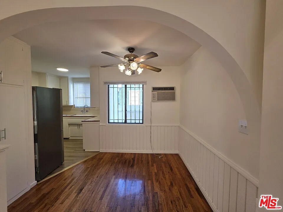 1 bed, 1.0 bath, 550 sqft, $1,900 — Photo 1
