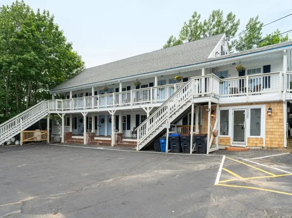 46 E Grand Ave, Old Orchard Beach, ME