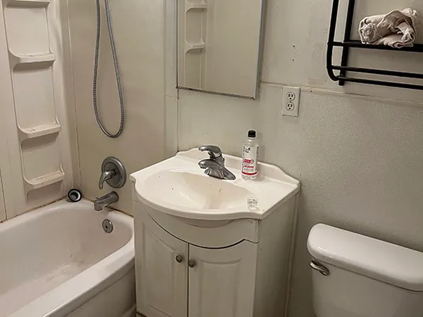 1801 Elm Ave #D, Las Vegas, NV 89101