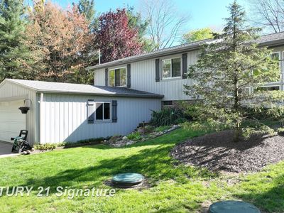 8285 N Seymour Rd, Flushing, MI, 48433