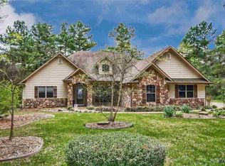 580 Green Meadow Trl, Holly Lake Ranch, TX 75765