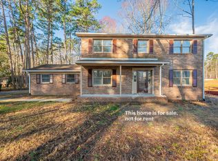 6004 Crescent Dr, Chapel Hill, NC 27517