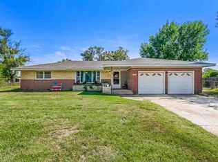 1143 W 51st St S, Wichita, KS 67217