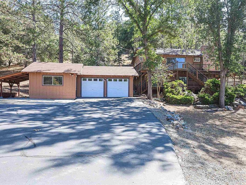 1st image of 19975 Deerbrush Ct