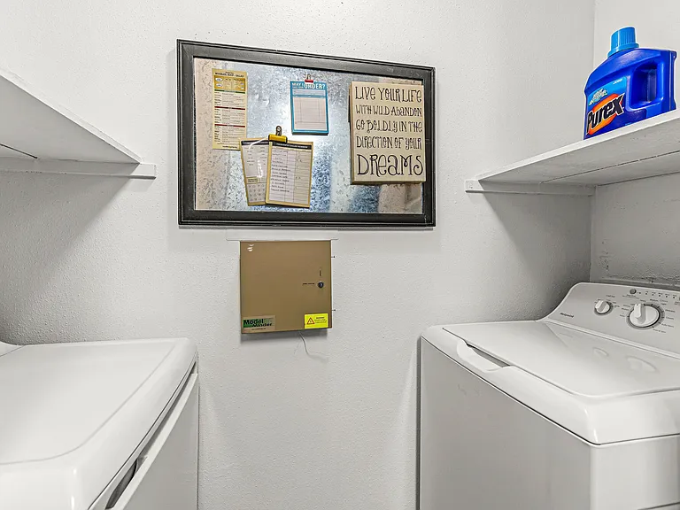 Enclave at Eagle Creek Apartments — Photo 40