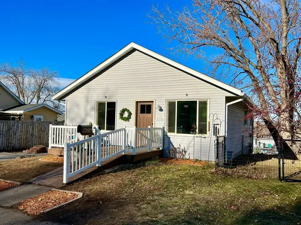 1230 W 3rd St, Red Wing, MN 55066