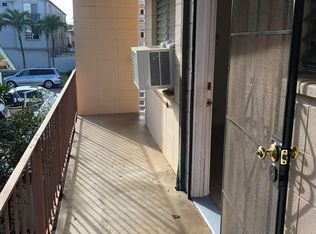 837 Lukepane Ave APT E, Honolulu, HI 96816