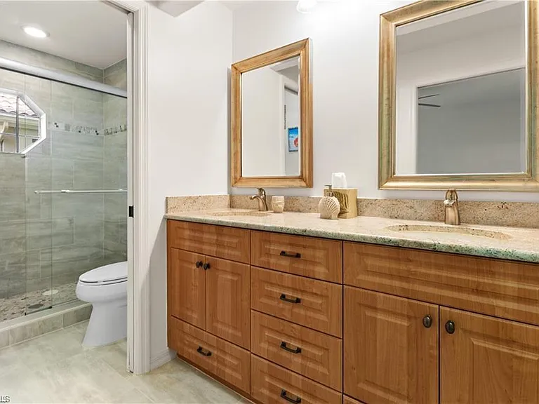 13962 Southampton Dr #4402 — Photo 11