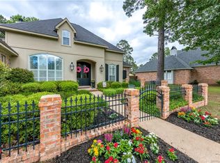 1108 W Pointe Dr, Shreveport, LA 71106