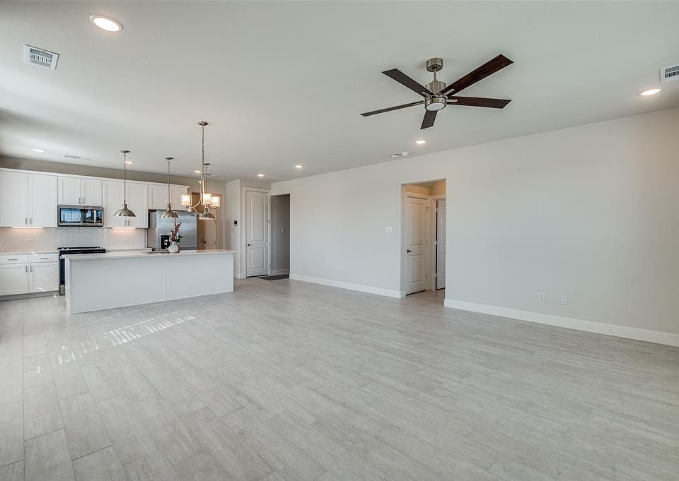1st image of 9601 Thorncrown Ln #9601