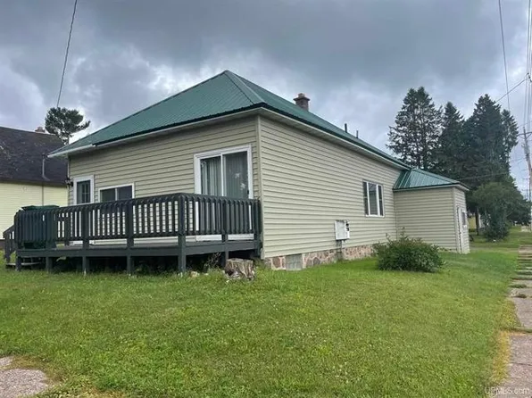 701 Division St, Hurley, WI 54534