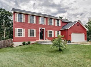 3136 Algonquin Trl, New Kensington, PA 15068