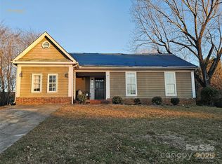 1617 Marque Pl, Matthews, NC 28105