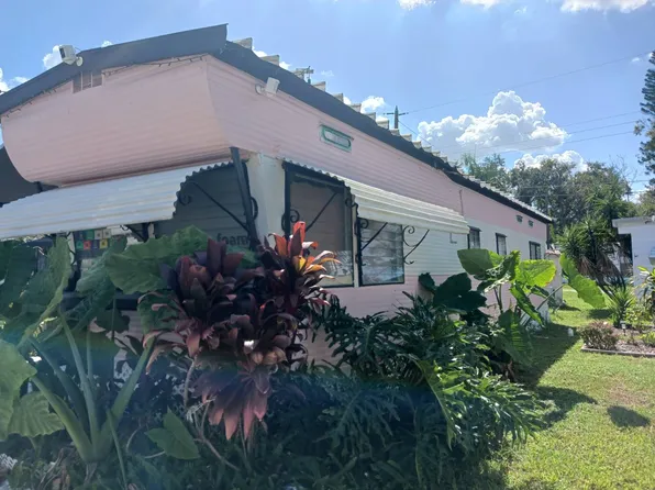 3801 58th Ave N Lot 52, Saint Petersburg, FL 33714