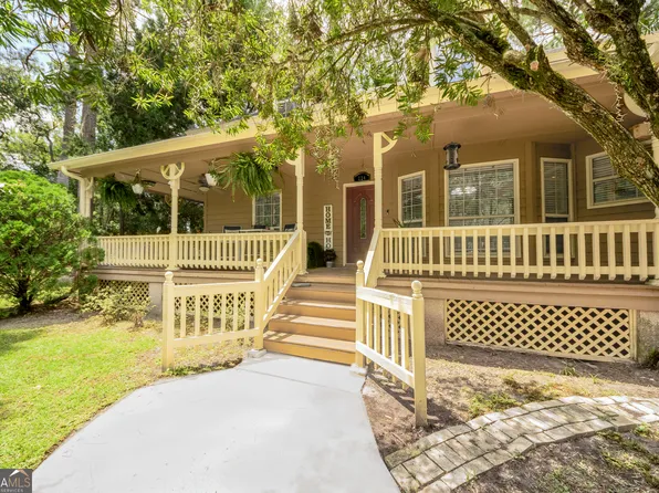 224 Sadler Cove Dr, Woodbine, GA 31569