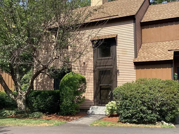 44 Quarry Circle #44, Milford, NH 03055