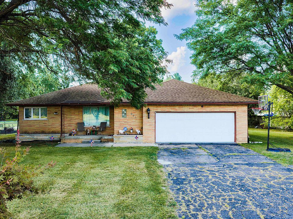 951 E Square Lake Rd, photo 19