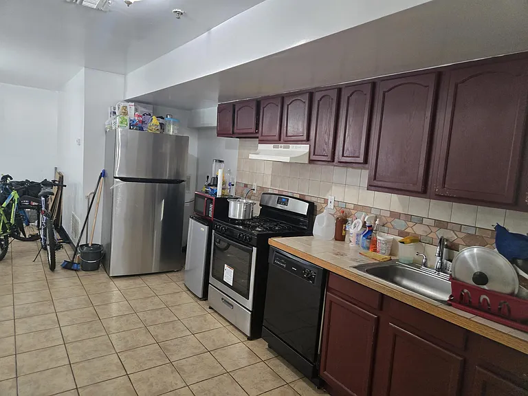 2707 Central Ave #1 — Photo 2