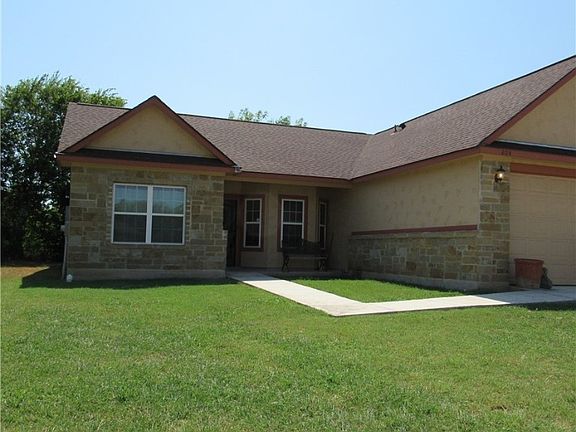 2nd image of 204 Greenway Dr