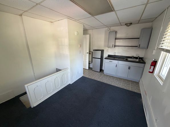 2868 Lewis Ave #1
