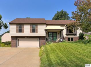 3312 N 206th St, Elkhorn, NE 68022