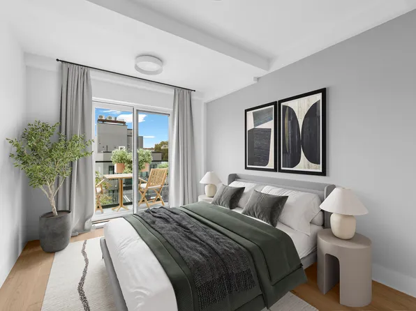 1811 Menahan Street image 4 of 13