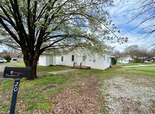 20 Sirrine St, Seneca, SC 29678