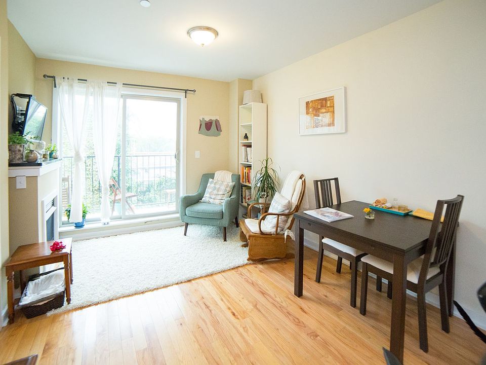 1st image of 3006 W Girard Ave Floor 3