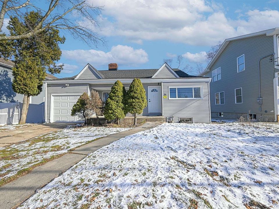 1st image of 26 Catlin Avenue