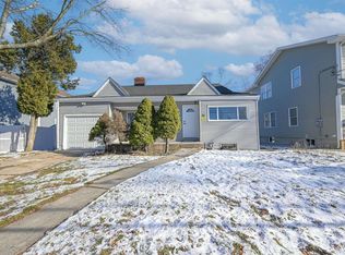 26 Catlin Ave, Roosevelt, NY 11575