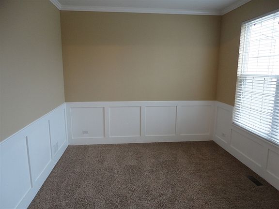 5th image of 58 Leadville Ln