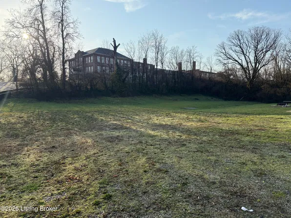 108 Hill St, Bloomfield, KY 40008