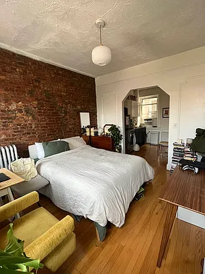 Rented by Delmark Realty LLC | media 13