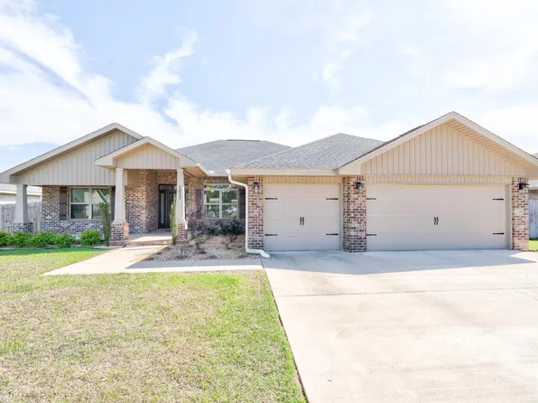 5823 Crestlake Dr, Crestview, FL 32536