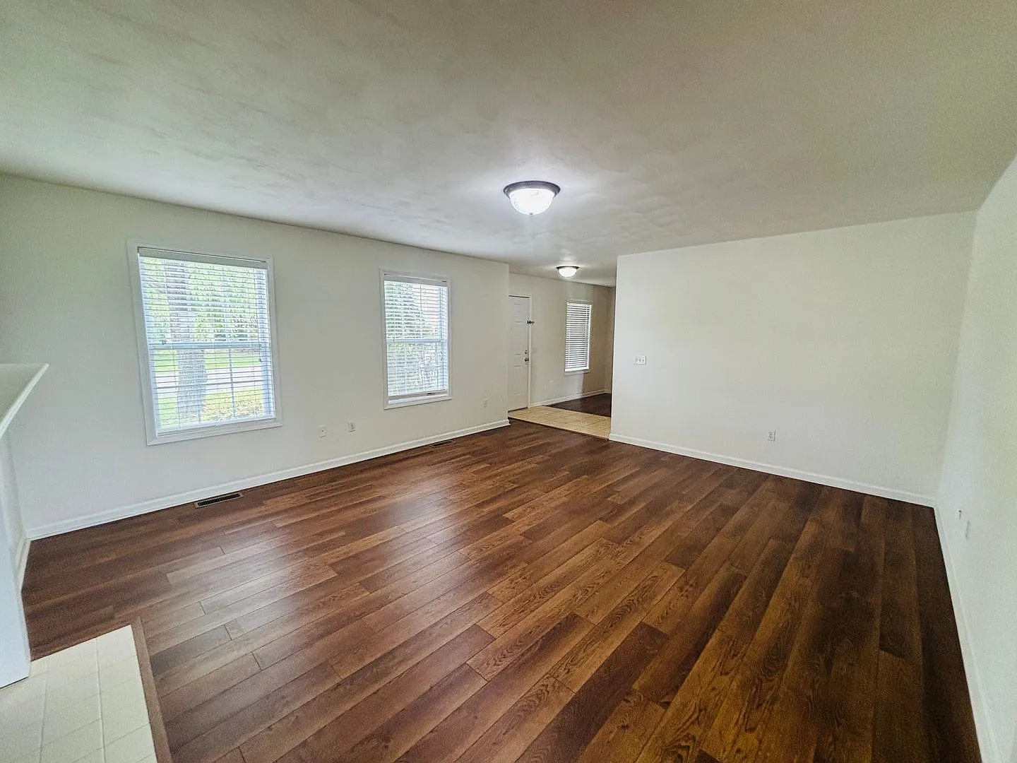 3 Bedroom 2.5 Bath House — Photo 3