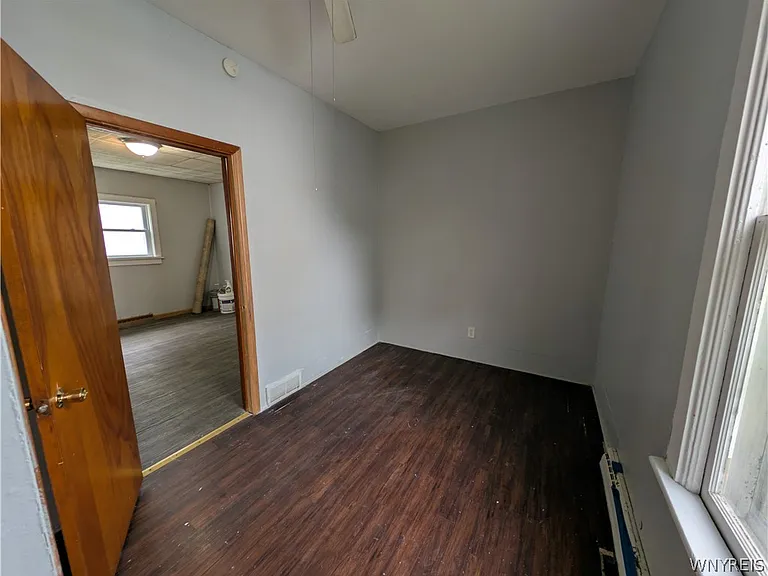 627 Deer St — Photo 21