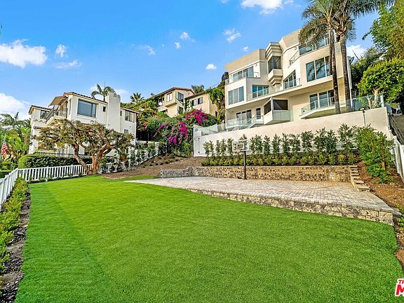 5th image of 17804 Castellammare Dr