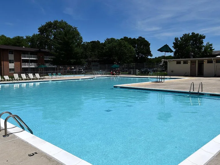 Briarwood Place Apartment Homes — Photo 6