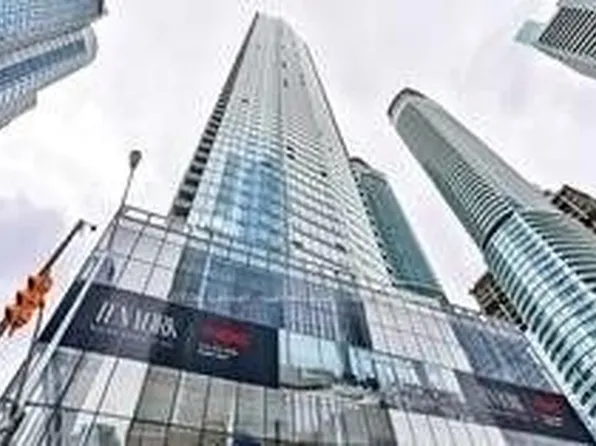 10 York St, Toronto, ON